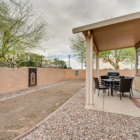 Villa Cozy Arizona Retreat With Patio, Grill And Pool Access